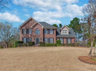 1217 Maple Creek Ln, Loganville, GA 30052