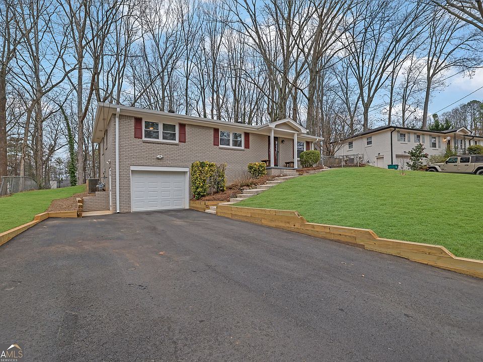 1st image of 3091 Clifton Rd SE