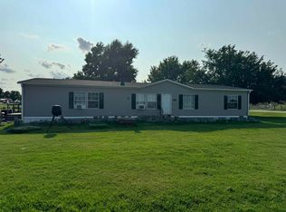 6102 Adams St, Hennessey, OK 73742