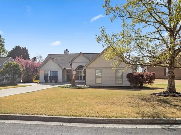 5330 Maltdie Ct, Sugar Hill, GA 30518