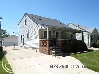 2nd image of 2175 Leblanc St