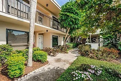 2 bed, 2.0 bath, 945 sqft, $2,800 — Photo 1