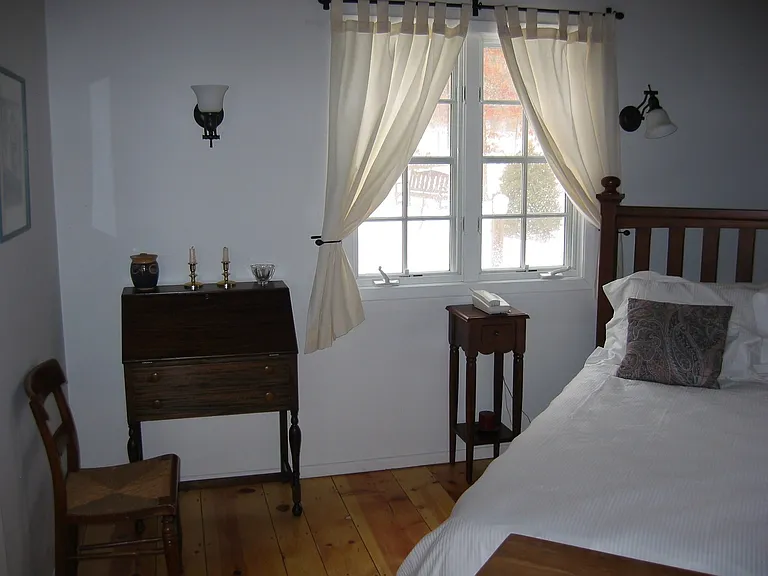 18 Ely Brook Rd — Photo 7