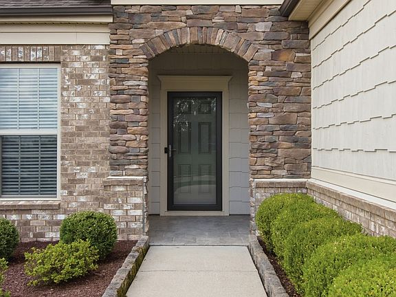 3rd image of 509 Pickett Pl