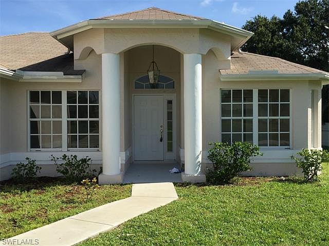 1st image of 1319 SW 35th Ter