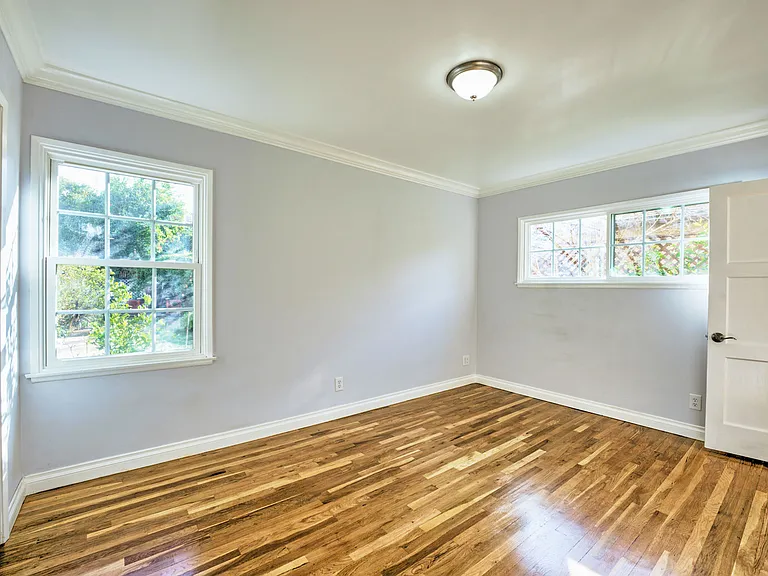 20758 Stephanie Dr — Photo 14