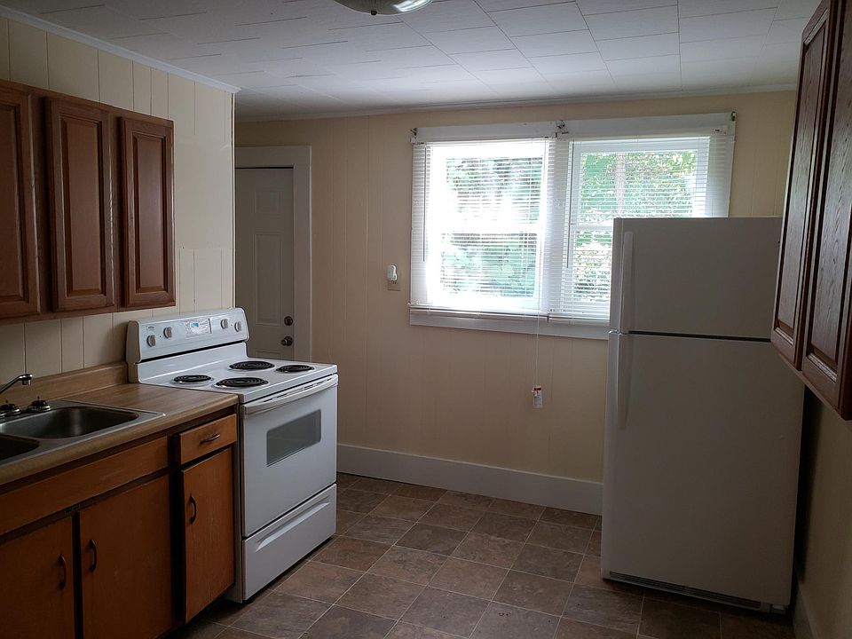 2nd image of 625 Lovern St