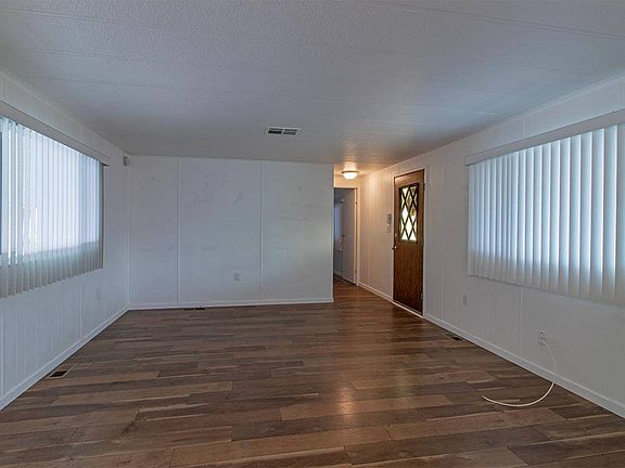 3rd image of 4525 W Twain Ave Space 202