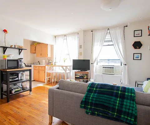 Rented by Native New York Real Estate Inc | media 9