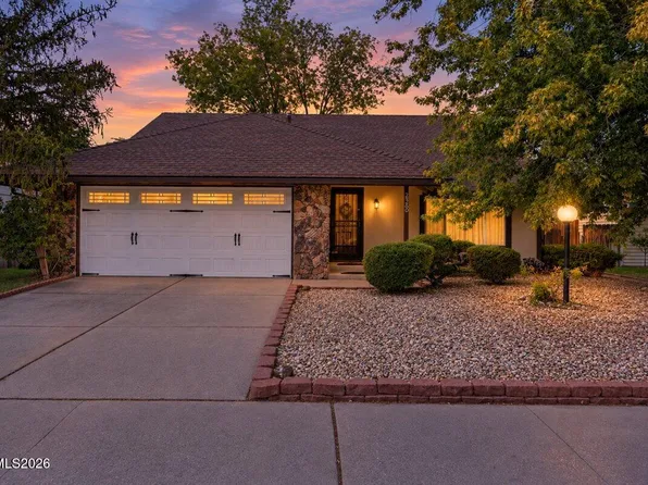 2580 Meadowbrook Ln, Carson City, NV 89701