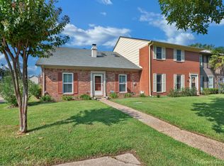 10019 Raintree Dr, Shreveport, LA 71115