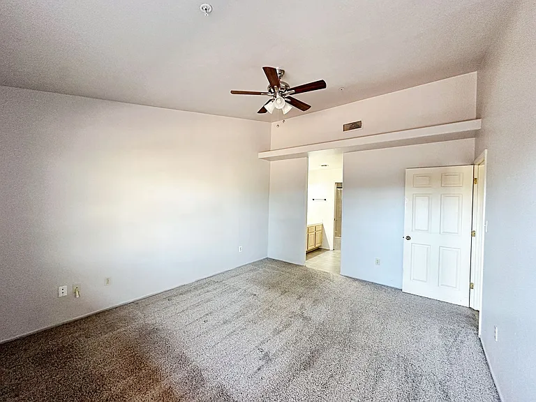 2851 S Valley View Blvd #1071 — Photo 20
