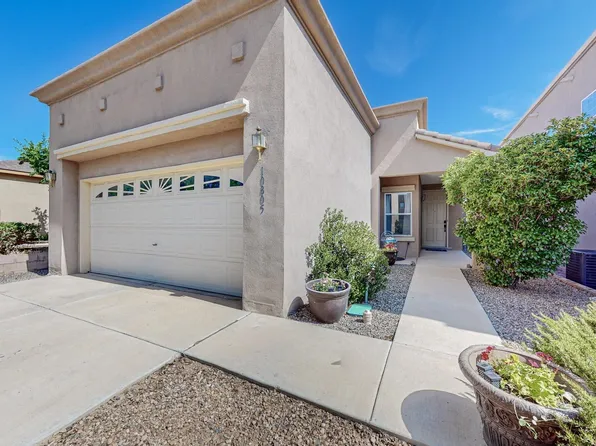 10805 McMichael Ln SW, Albuquerque, NM 87121