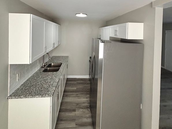 550 Harding Pl APT D113