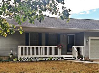 2297 Dalson Rd, Twin Lake, MI 49457