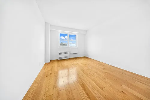 4750 59th St #8D Photo 1