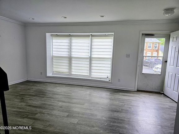 2nd image of 153 Governors Rd