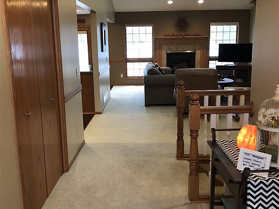 5th image of 4404 Country Club Ln