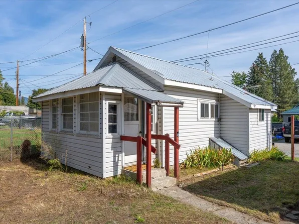 724 W 2nd St, Newport, WA 99156