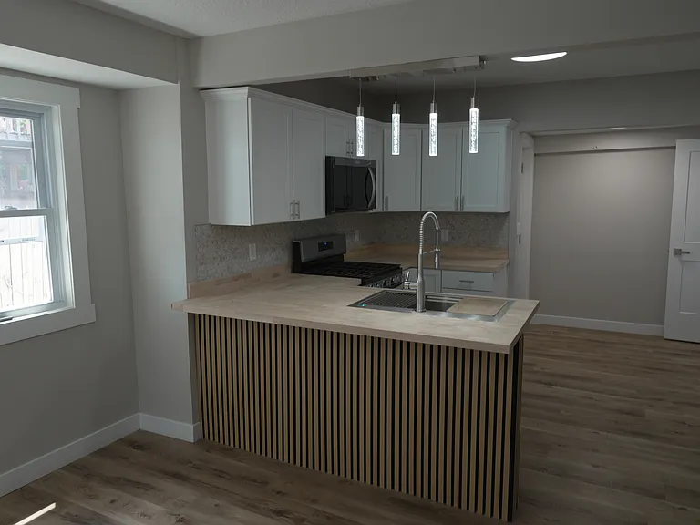 3810 2nd Ave — Photo 3