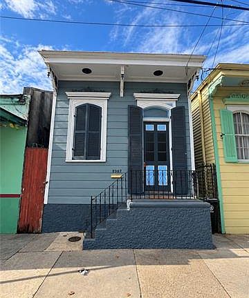 2nd image of 2307 Chartres St