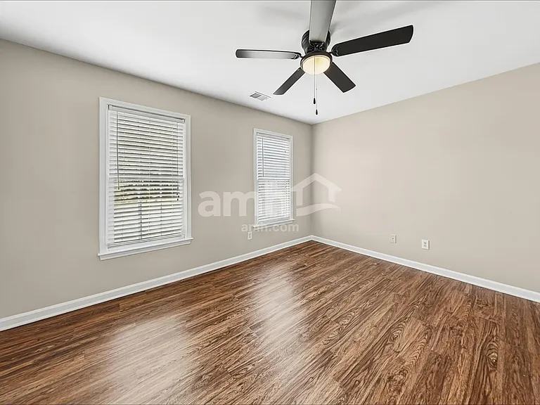 4524 Kingsgate Ct NW — Photo 19