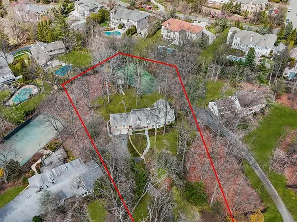 23 Stonybrook Rd, Tenafly, NJ 07670