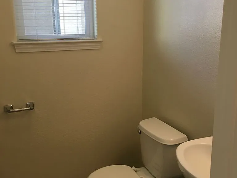2151 Vienna Way — Photo 9