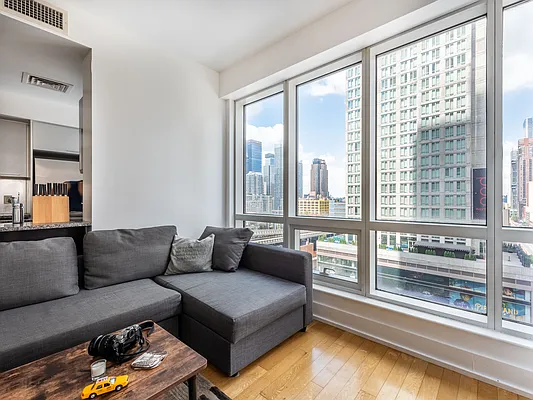 Rented by Corcoran | media 4
