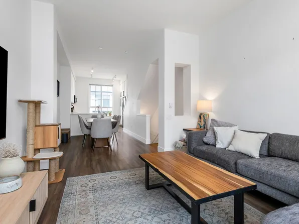 2838 Livingstone Ave #41, Abbotsford, BC V2T 0J1