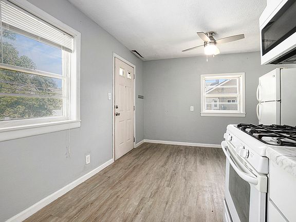 3rd image of 410 N 7th St