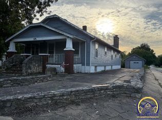 829 Prairie St, Emporia, KS 66801