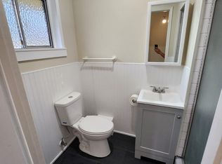 6828 Armar Rd #A, Marysville, WA 98270