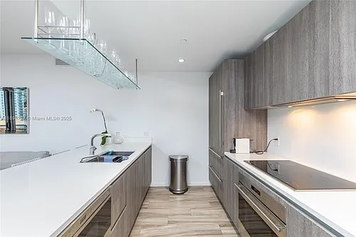 801 S Miami Ave #1704 Photo 1