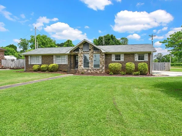 1749 Northwest Ln NW, Cullman, AL 35055