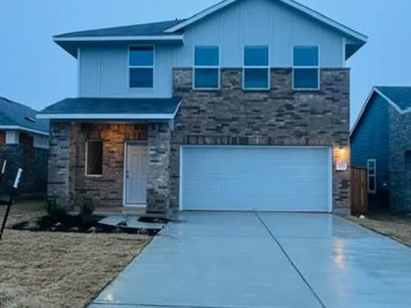 304 The Bad Way, Jarrell, TX 76537