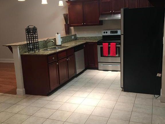 5th image of 428 E Mlk APT 204