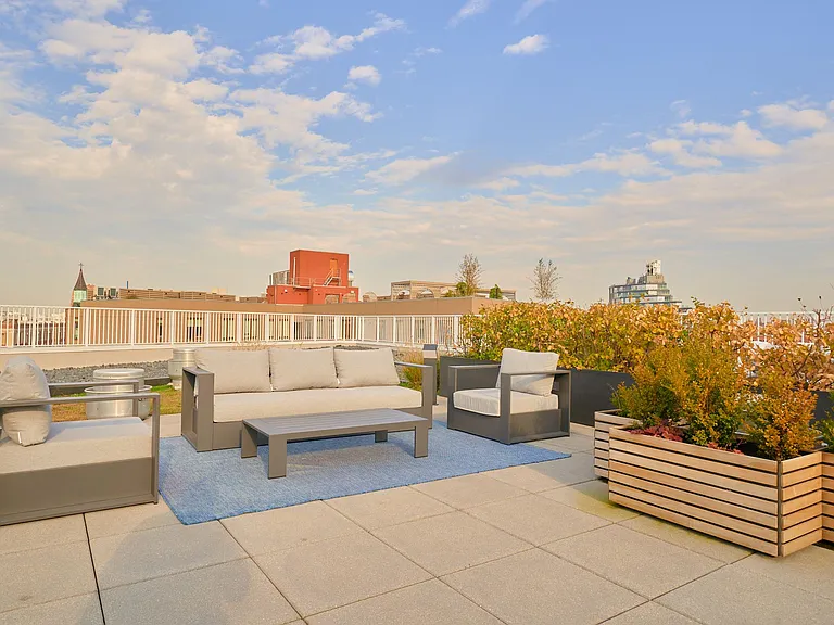55 Hope St #430 — Photo 9