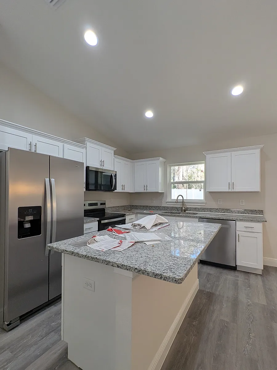 Building Photo - 9127 N Justa Dr