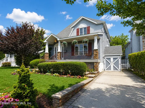 43 Outerbridge Ave