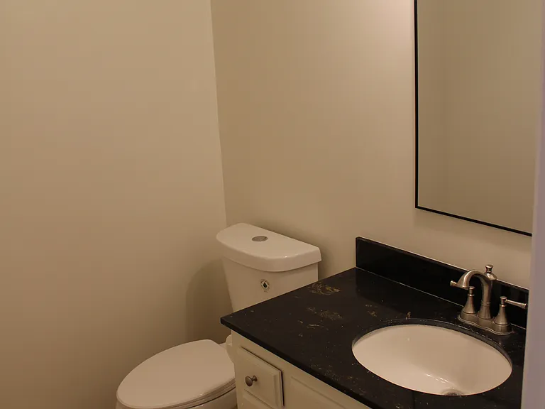 9642 Yolanda Ave — Photo 15