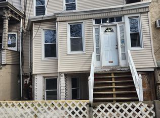 40 Lincoln St #1, Jersey City, NJ 07307