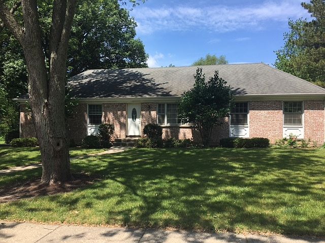 1st image of 9 Knollwood Dr