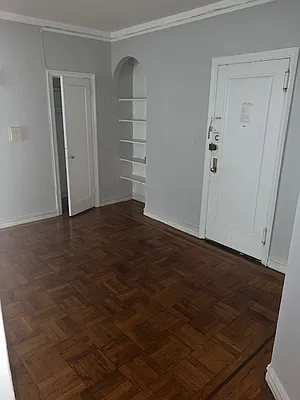 Rented by CENTURY 21 Sunny Gardens Realty, Inc. | media 13