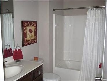 5th image of 285 Westview Dr