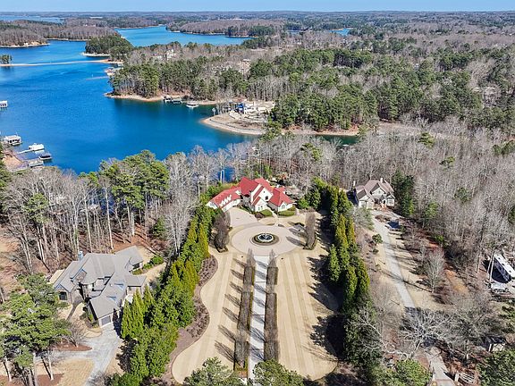 3rd image of 6525 Garrett Rd