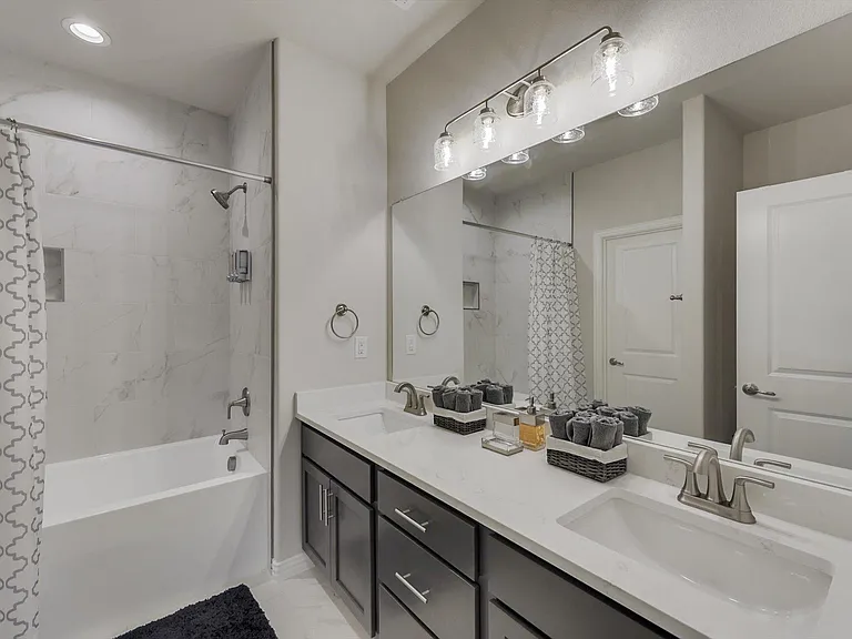 1525 Doyle Ave — Photo 19