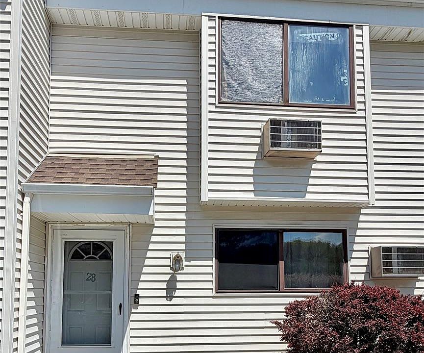 1st image of 25 Pierces Road #28