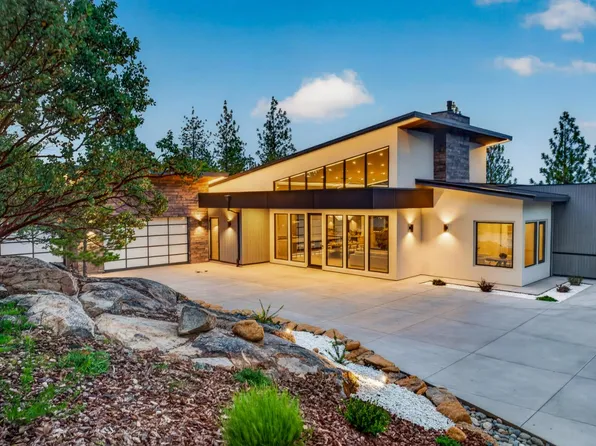 15040 Grand Knoll Dr, Meadow Vista, CA 95722