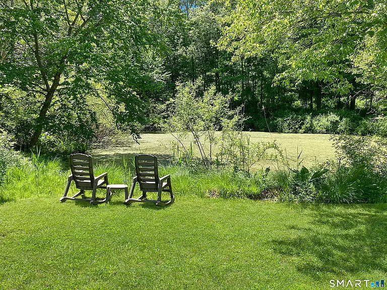 274 Hanks Hill Rd — Photo 4
